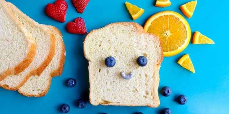 أطعمة تجعلك سعيدا.. تعرف عليها