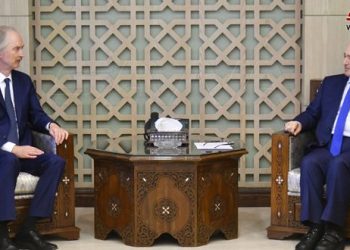 المقداد يبحث مع بيدرسون القضايا ذات الاهتمام المشترك ومستجدات الوضع  في سورية