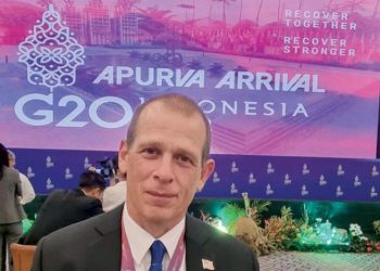 الخارجية الأميركية: التنسيق مع بكين ضرورة… ومنفتحون على الدبلوماسية مع موسكو