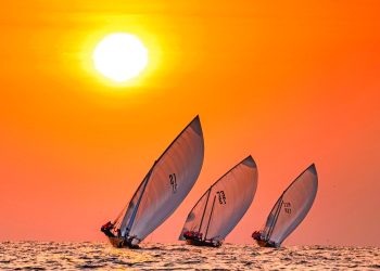 لوحة ساحرة عطرها التاريخ