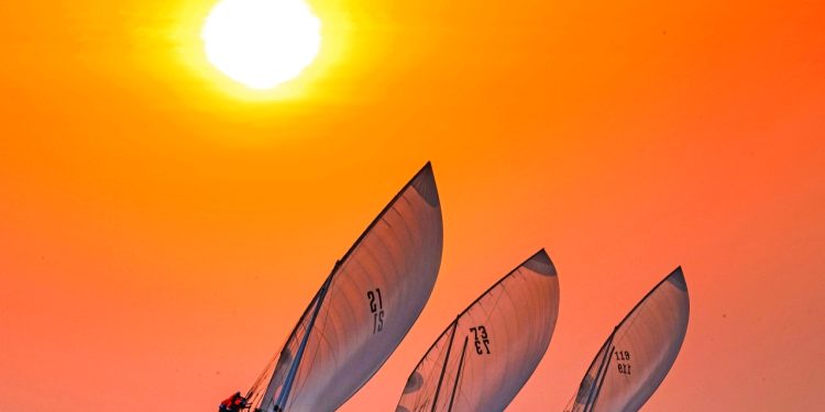 لوحة ساحرة عطرها التاريخ