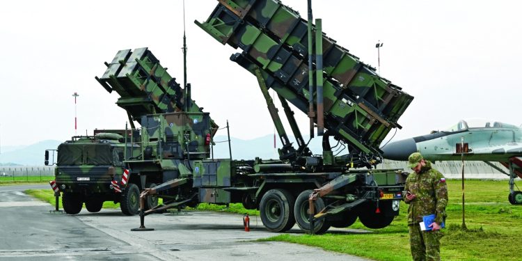 موسكو: «باتريوت» هدف مشروع إذا وصلت إلى أوكرانيا