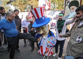 التخريب الأميركي في إيران: علم الاجتماع فن قتالي