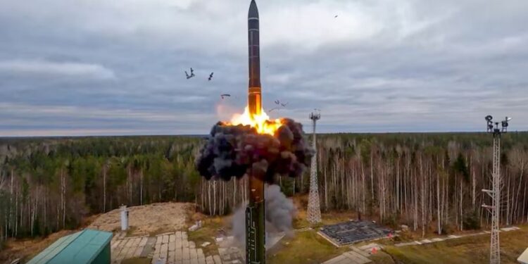 سباق نحو التسلح أم مجرد تعليق لعمليات تفتيش الأسلحة؟