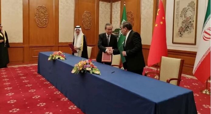 ذا هيل: الاتفاق السعودي الإيراني يعزل إسرائيل ويقيدها من أقرب حلفائها