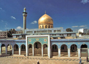 تحضيرات في مدينة السيدة زينب (ع) جنوب دمشق استعداداً لاستقبال الرئيس الإيراني