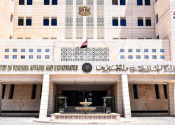 الخارجية: قيام النظام الأوكراني باستهداف الكرملين بطائرات مسيرة عمل إرهابي وتصرف أحمق