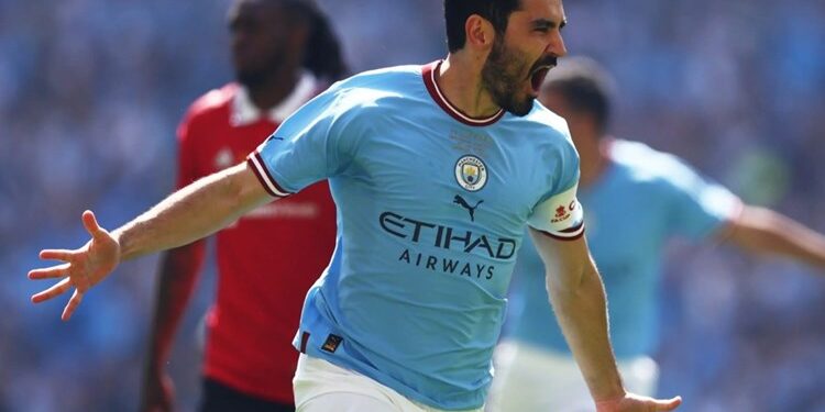 غوندوغان أفضل لاعب في ألمانيا