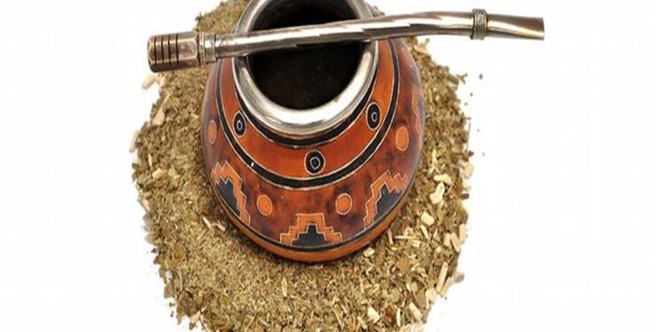 شاي “المتة” يساعد أيضا على تخفيف الوزن وماعلاقته برياضة كرة القدم