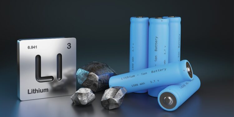 طريقة مبتكرة لإعادة تدوير الليثيوم بعد استخراجه من البطاريات المستهلكة