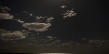 معلقة امرؤ القيس من توصيف لمعاناته مع الليل