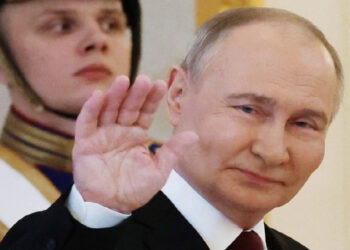 بوتين : أدى اليمين الدستورية لولاية جديدة وتعهد بعمل ما بوسعه للدفاع عن وطنه