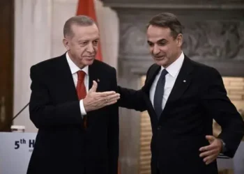 لماذا تعثرت جهود تقليص التوتر بين تركيا واليونان؟