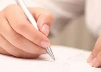 التربية: النماذج الامتحانية المتداولة لشهادتي التعليم الأساسي والثانوي ليست صحيحة